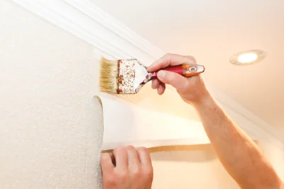 Pose de papier peint au Luc — revêtements muraux et toiles de verre
